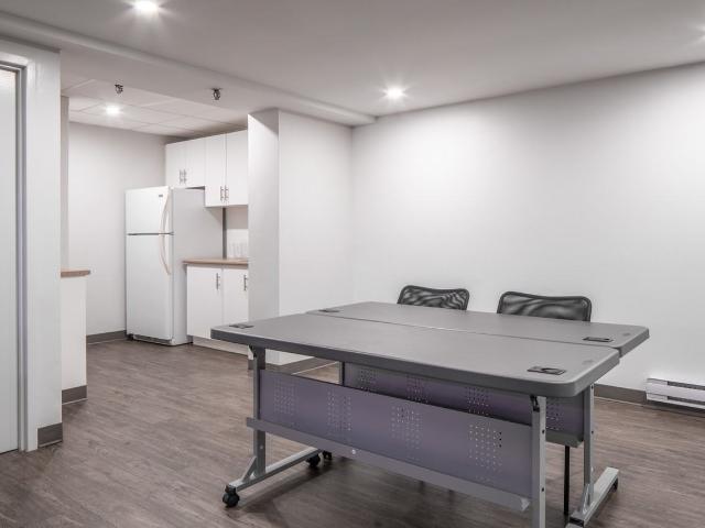 Apartment for rent in Mulhurst Bay, Ontario
