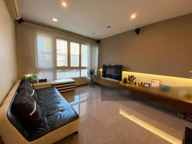 Apartment for sale in 19 North East, Hougang