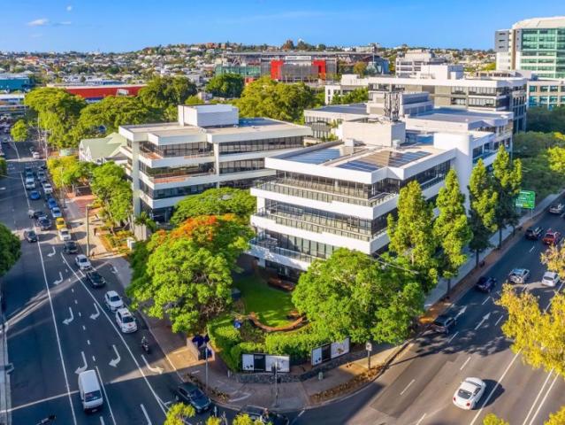 Office for rent in Toombul, Queensland