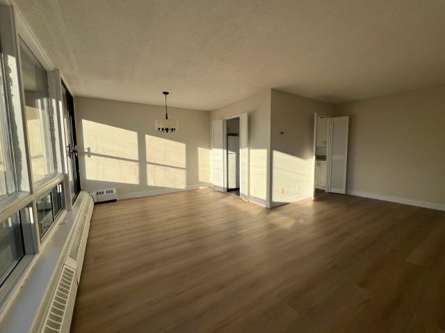 Apartment for rent in Mulhurst Bay, Ontario