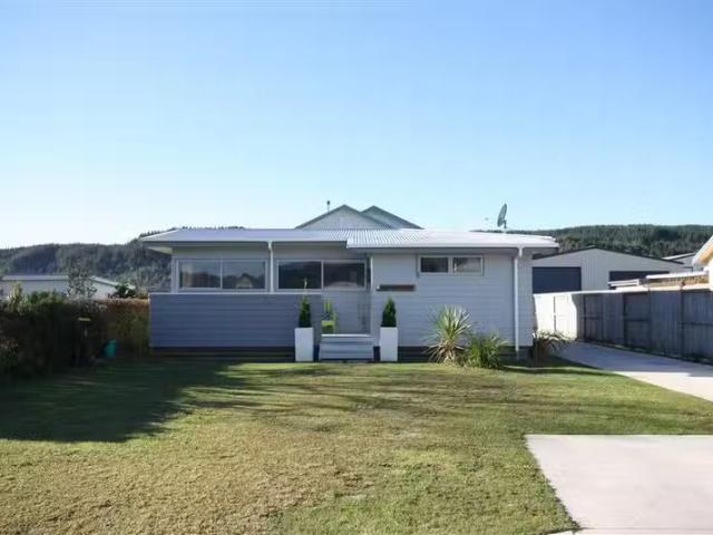 House for rent in Whangamata, Waikato