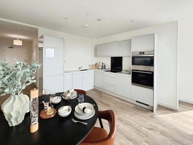 House for rent in Lower Halliford, Surrey