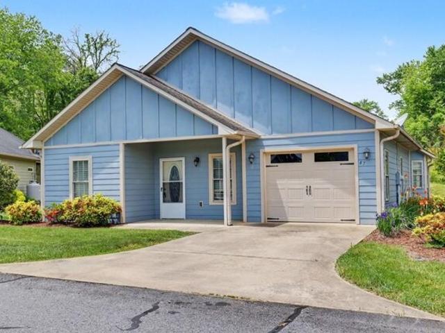 House for sale in Hayesville, North Carolina