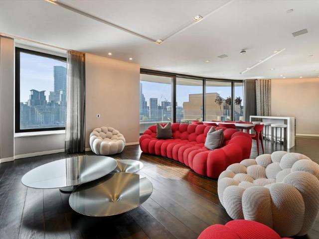 Apartment for rent in Greater London