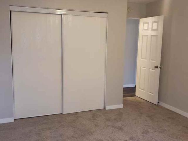 Apartment for rent in Hennepin, Minnesota