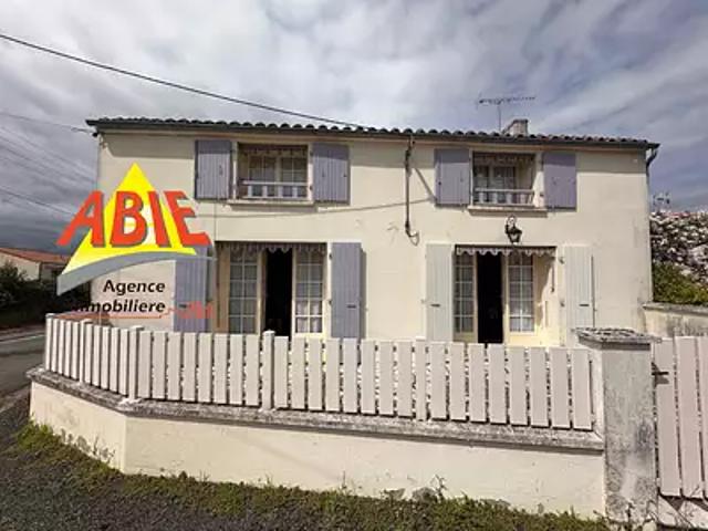 Maison vente à Fontenay-le-Comte, Nieul-sur-l'autise