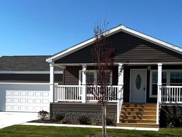 House for sale in Lapeer