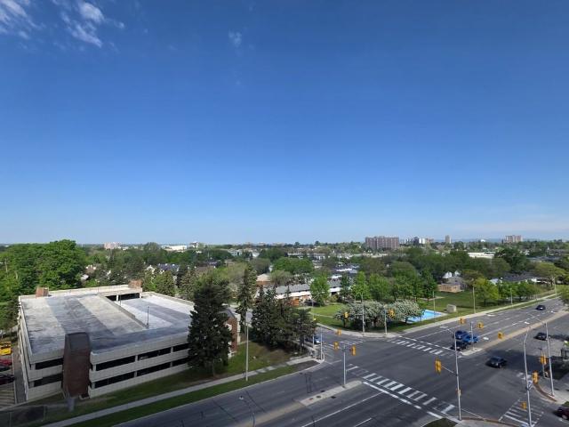 Apartment for rent in College, Ottawa