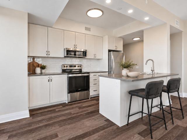 Apartment for rent in College, Ottawa