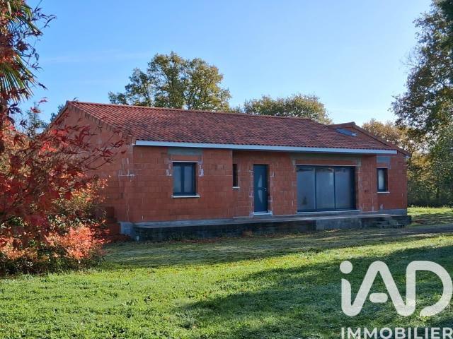 Maison vente à Angoulême, Nouvelle-Aquitaine