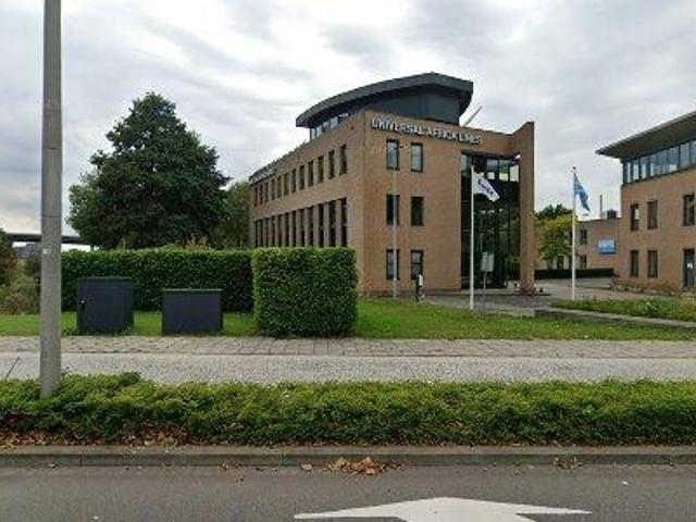 Bedrijfspand te huur in Capelle Aan Den Ijssel, Zuid Holland