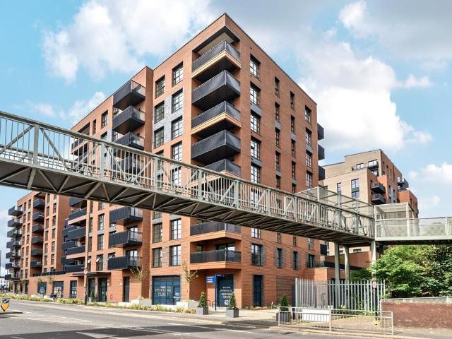 House for rent in London Borough of Merton, Greater London