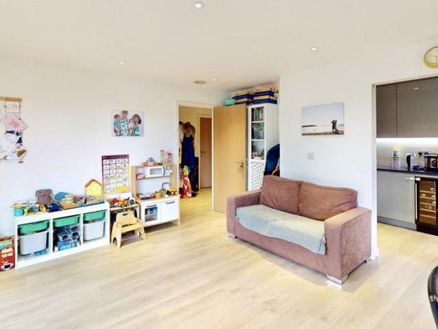 Apartment for rent in Woodberry Down, Stamford Hill