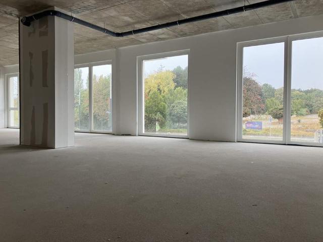 Gewerbe mieten in Liesing, Wien