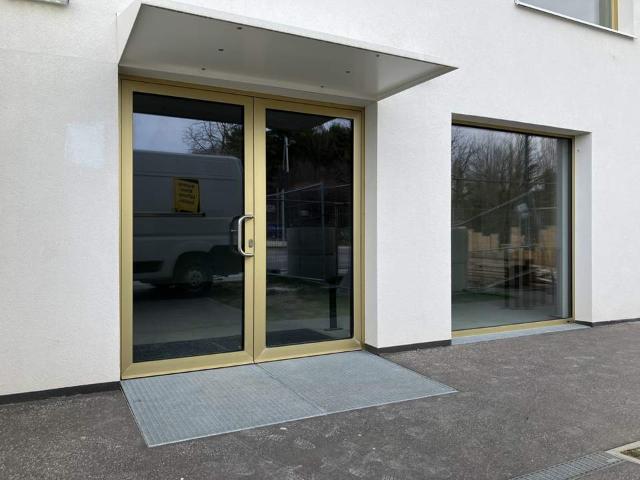 Gewerbe mieten in Liesing, Wien