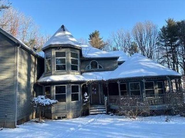 House for sale in Guilderland, New York