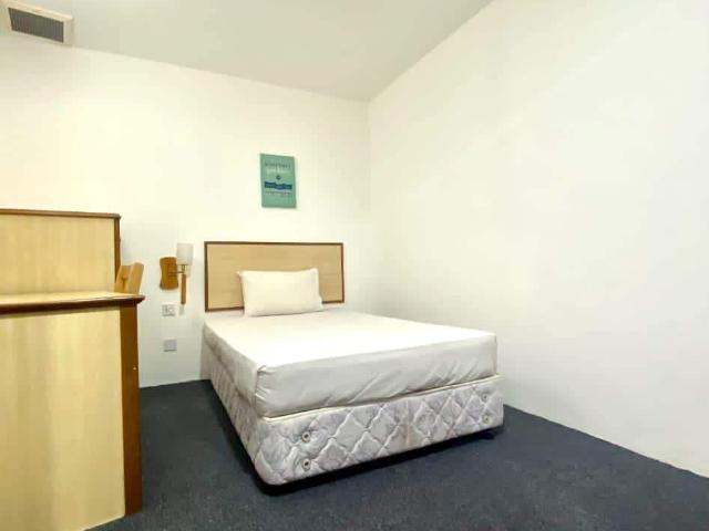 Room for rent in Petaling, Alam Impian