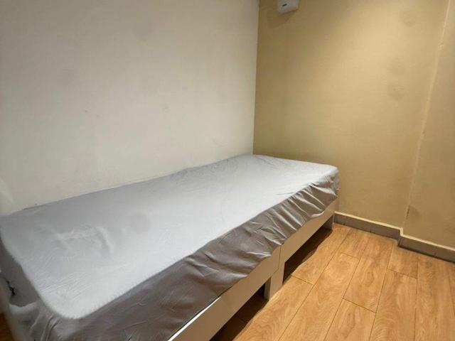 Room for rent in Petaling, Alam Impian