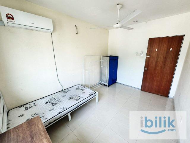 Room for rent in Petaling, Damansara Damai