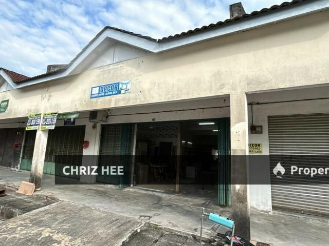 Shop for sale in Perak