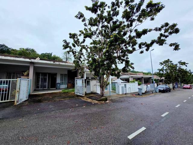 Terraced House for sale in Sendayan Village, Negeri Sembilan