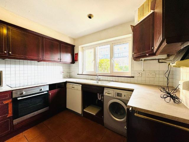Room for rent in London Borough of Tower Hamlets, Greater London