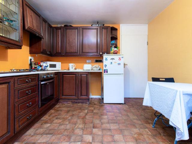 Room for rent in London Borough of Tower Hamlets, Greater London