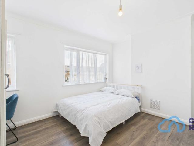 Room for rent in Upper Edmonton, Greater London