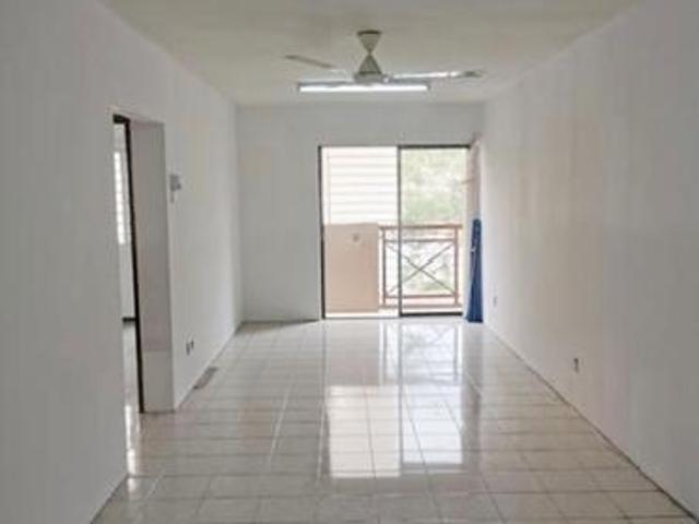 Apartment for sale in Petaling, Alam Impian