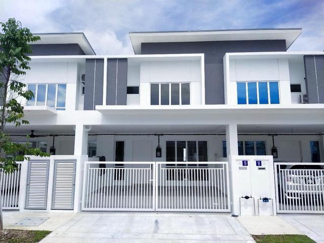 Terraced House for sale in Sendayan Village, Negeri Sembilan