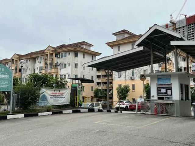 Apartment for sale in Petaling, Damansara Damai