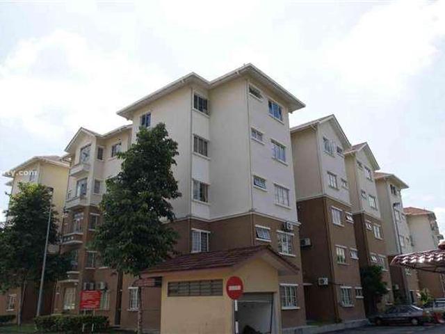 Apartment for sale in Petaling, Damansara Damai