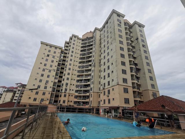 Apartment for sale in Country Heights Damansara, Kuala Lumpur
