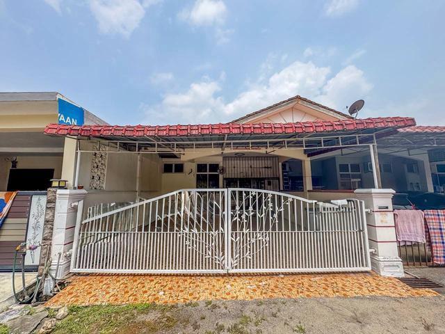 Terraced House for sale in Sendayan Village, Negeri Sembilan