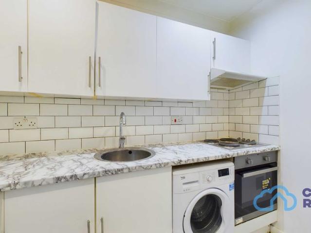 Room for rent in London Borough of Newham, Greater London