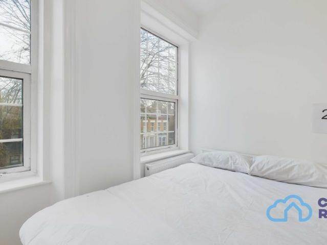 Room for rent in Forest Gate, Greater London