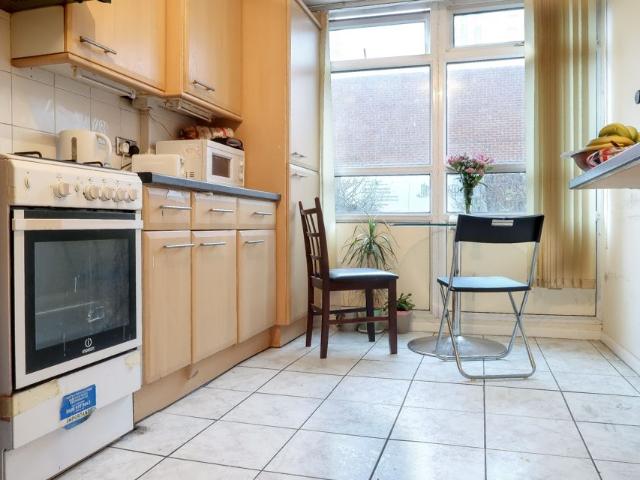 Room for rent in London Borough of Tower Hamlets, Greater London