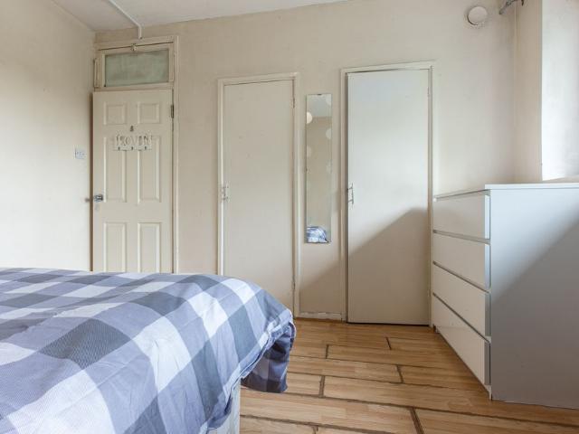 Room for rent in Old Ford, Mile End