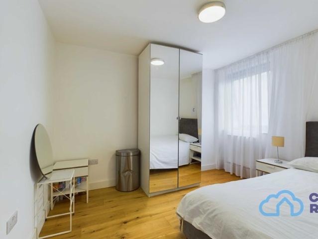 Room for rent in Farnborough, Hampshire