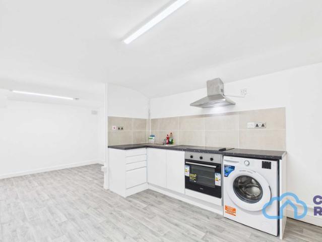 Room for rent in Upper Edmonton, Greater London