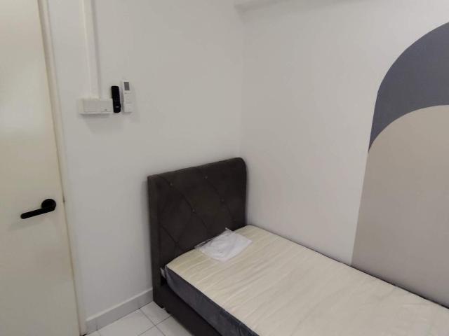 Room for rent in PJU 1A, Petaling Jaya