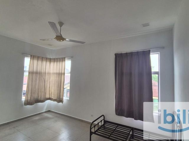Room for rent in Seksyen U1, Shah Alam