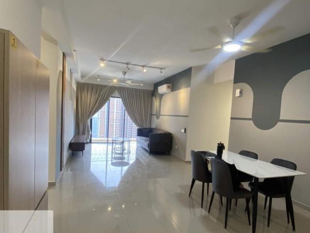 Room for rent in PJU 8, Petaling Jaya