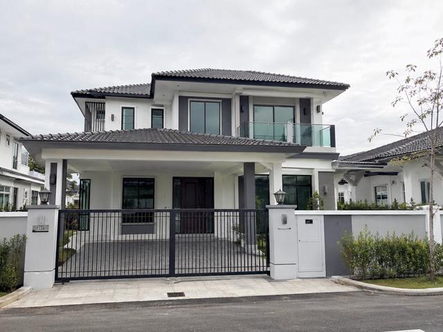 Bungalow for sale in Sendayan Village, Negeri Sembilan
