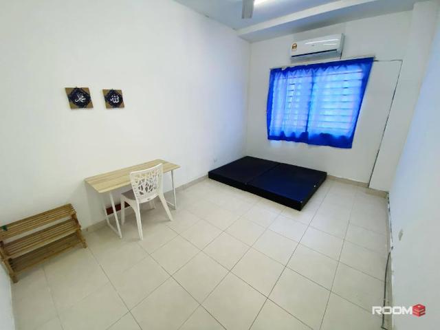 House for rent in Petaling, Alam Impian