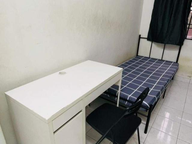 Room for rent in Petaling, Damansara Damai