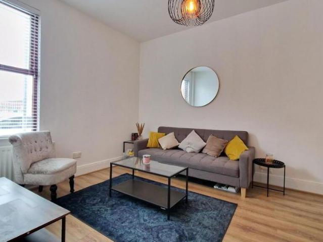 Room for rent in Willowfield, Northern Ireland