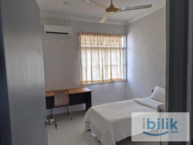 Room for rent in Bangsar, Kuala Lumpur