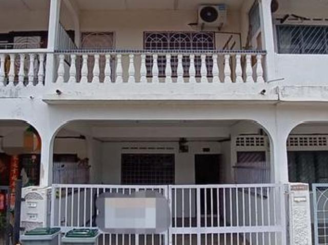 Terraced House for sale in Kluang