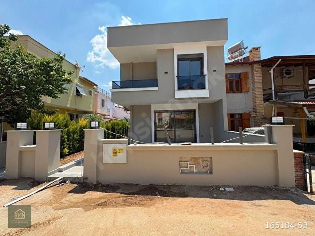 Menderes, İzmir içerisinde satılık Villa